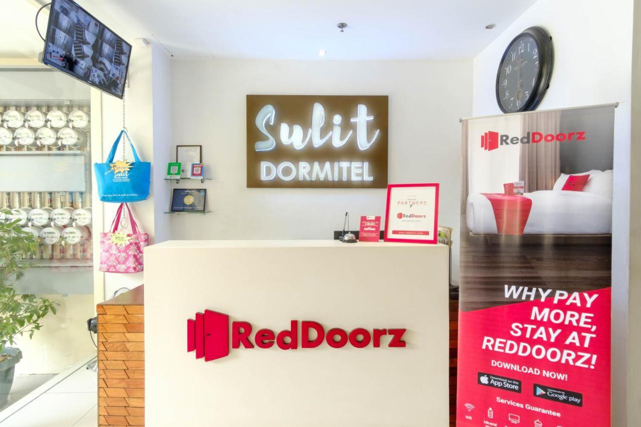 Reddoorz Near V Mapa Station Hotell Manila Exteriör bild